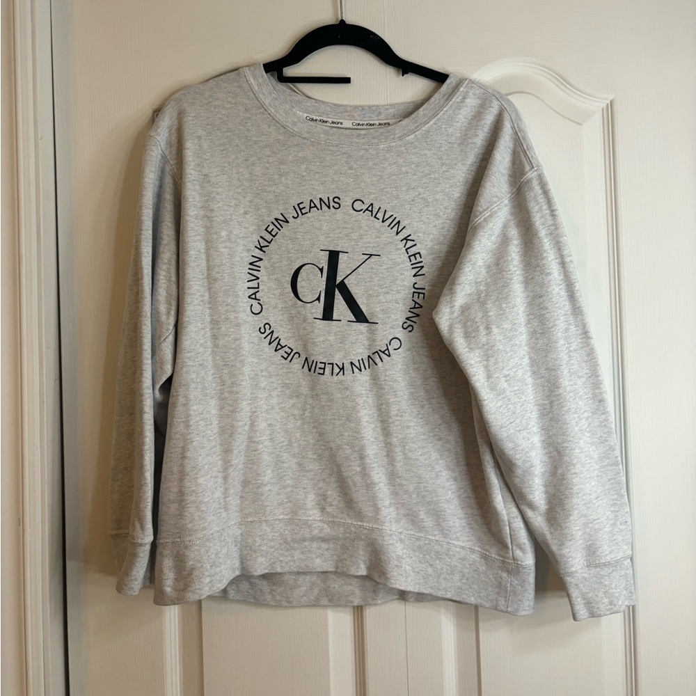 Calvin Klein Sweater